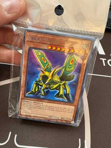 Sobre Cartas Varias Yu-Gi-Oh