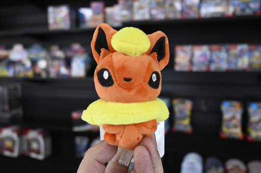Peluche Llavero Flareon Bandai